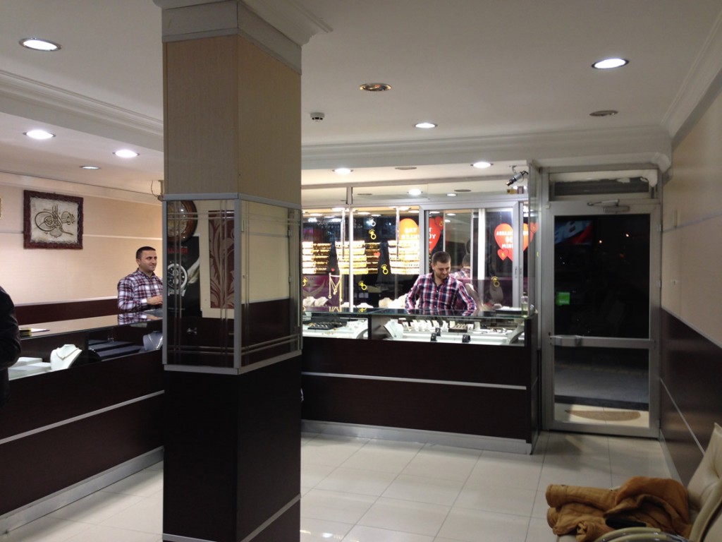 Kocal kuyumculuk tadilat Öncesi (1)